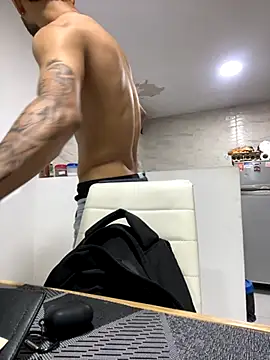 Nas-z09 online show from September 9, 2025, 1:38 am