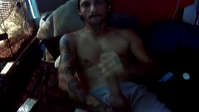 Snapshot of longdme33 chatting on September 19, 2025, 5:57 pm longdme33 online show from September 19, 2025, 5:57 pm