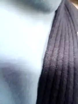 fanchunn online show from November 18, 2025, 2:50 am