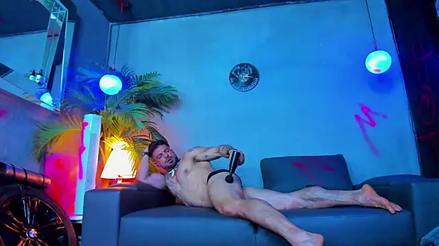 Snapshot of dennis_cox1 chatting on September 14, 2025, 7:02 pm dennis cox1 online show from September 14, 2025, 7:02 pm