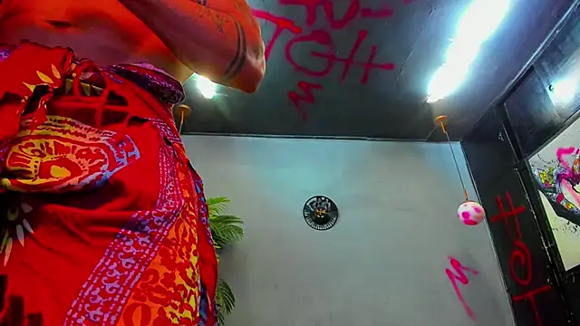 Snapshot of dennis_cox1 chatting on September 15, 2025, 10:43 pm dennis cox1 online show from September 15, 2025, 10:43 pm