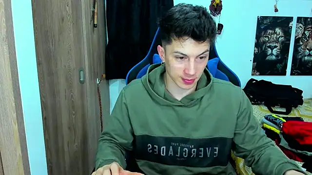 Snapshot of javiersexymann chatting on December 28, 2024, 1:50 am javiersexymann online show from December 28, 2024, 1:50 am