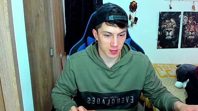 Snapshot of javiersexymann chatting on January 13, 2025, 7:42 pm javiersexymann online show from January 13, 2025, 7:42 pm