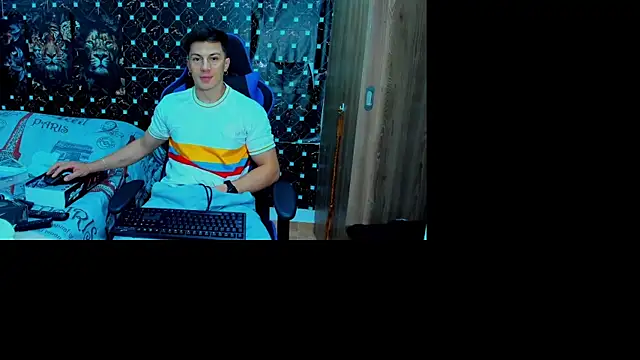 Snapshot of javiersexymann chatting on December 4, 2025, 11:46 pm javiersexymann online show from December 4, 2025, 11:46 pm