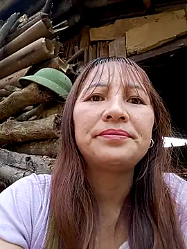 Mini3333 online show from April 11, 2026, 9:24 am