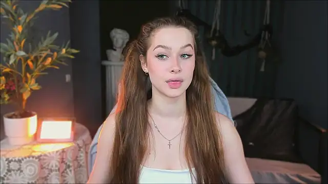 Snapshot of ArielSykes chatting on October 28, 2025, 5:48 pm ArielSykes online show from October 28, 2025, 5:48 pm