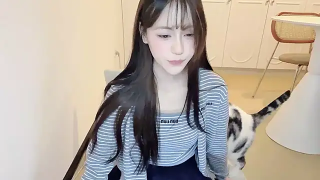 xxxjbgdrgn online show from April 7, 2026, 2:28 pm