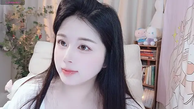 Snapshot of SweetTease2025 chatting on October 25, 2025, 1:51 pm SweetTease2025 online show from October 25, 2025, 1:51 pm