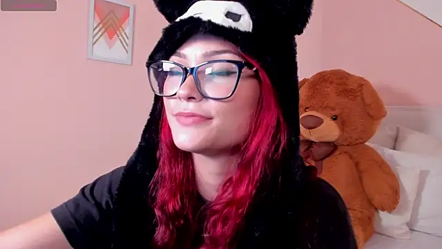 mae lyra online show from February 20, 2026, 9:48 pm