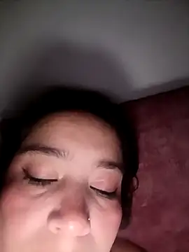 Anahibella online show from November 30, 2025, 3:49 pm