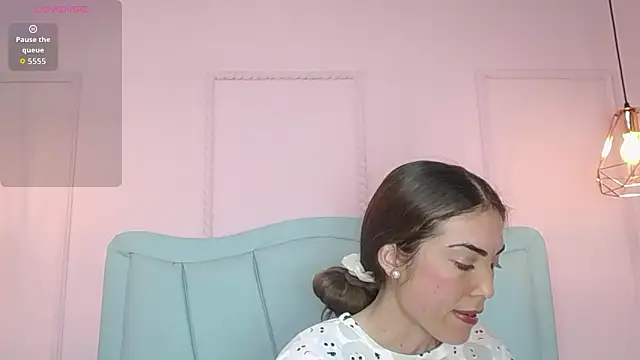 Snapshot of danna7cute chatting on January 10, 2026, 9:05 pm danna7cute online show from January 10, 2026, 9:05 pm