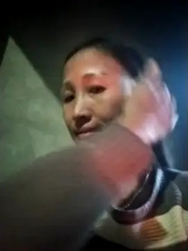 cute love00 online show from November 30, 2025, 9:46 am