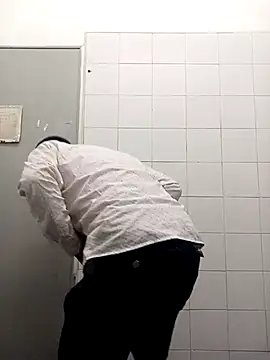 Snapshot of AssHotBoytwink chatting on November 14, 2025, 10:29 pm AssHotBoytwink online show from November 14, 2025, 10:29 pm