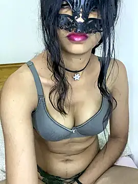 Elinacam online show from November 14, 2025, 6:45 am