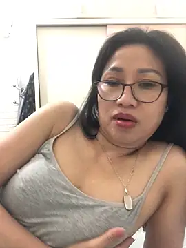 Vitamin sexy online show from September 13, 2025, 6:24 am