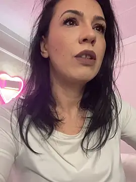 Snapshot of AlyaRei chatting on March 6, 2026, 6:59 pm AlyaRei online show from March 6, 2026, 6:59 pm