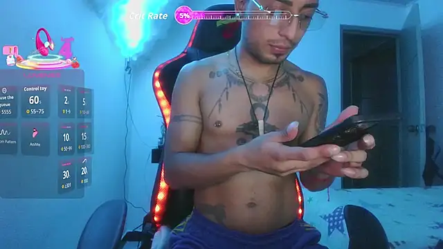 Snapshot of Ferlucyboy666 chatting on October 5, 2025, 1:48 am Ferlucyboy666 online show from October 5, 2025, 1:48 am