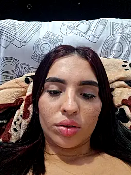 Snapshot of EmiliaSomer chatting on October 14, 2025, 4:46 am EmiliaSomer online show from October 14, 2025, 4:46 am