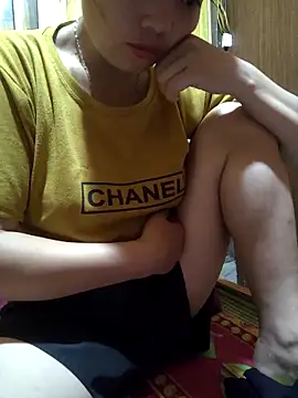 Cklovesu47244 online show from September 19, 2025, 1:01 pm