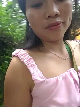 Cklovesu47244 online show from October 6, 2025, 10:34 am