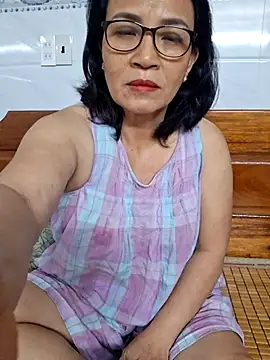   Mihmih   online show from November 10, 2025, 6:07 pm