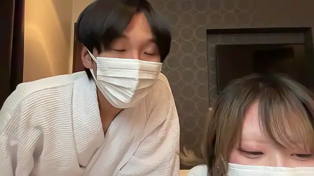 reon reonreon online show from November 17, 2025, 1:28 pm