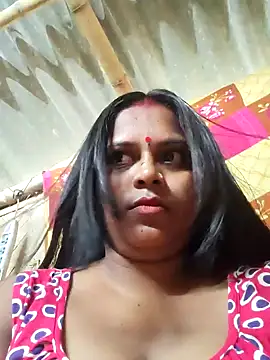 Hot-Show2 online show from September 16, 2025, 9:32 am