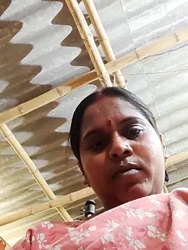 Hot-Show2 online show from April 10, 2026, 6:40 am