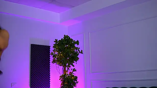 SiennaRuh online show from March 21, 2026, 11:26 am