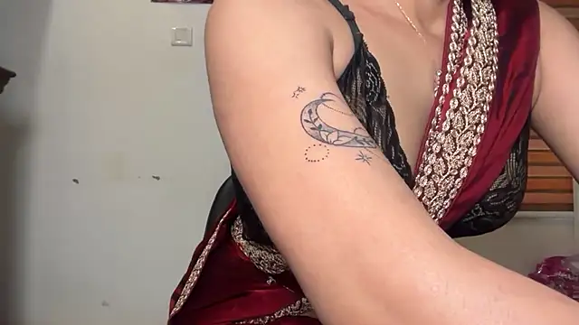 Snapshot of LucytheDevilQueen chatting on March 4, 2026, 3:56 am LucytheDevilQueen online show from March 4, 2026, 3:56 am