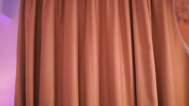 Snapshot of ChloeObril chatting on April 26, 2026, 3:10 pm ChloeObril online show from April 26, 2026, 3:10 pm