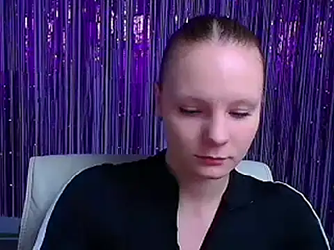 Snapshot of Kassandra_XX chatting on September 14, 2025, 5:39 am Kassandra XX online show from September 14, 2025, 5:39 am