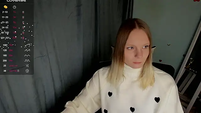 Snapshot of Kassandra_XX chatting on October 18, 2025, 6:16 am Kassandra XX online show from October 18, 2025, 6:16 am