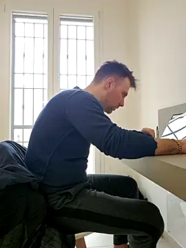 mrlyuis online show from January 16, 2026, 10:19 am