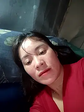 TinTim02 online show from May 23, 2026, 11:42 pm
