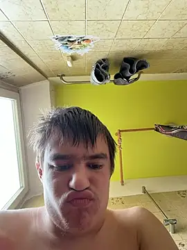 pussyhunter323557 online show from April 19, 2026, 6:35 am