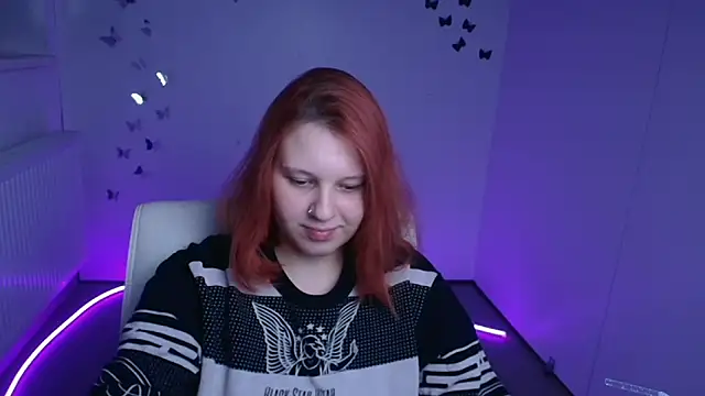 Snapshot of ScarletVixen_ chatting on September 28, 2025, 6:35 pm ScarletVixen online show from September 28, 2025, 6:35 pm