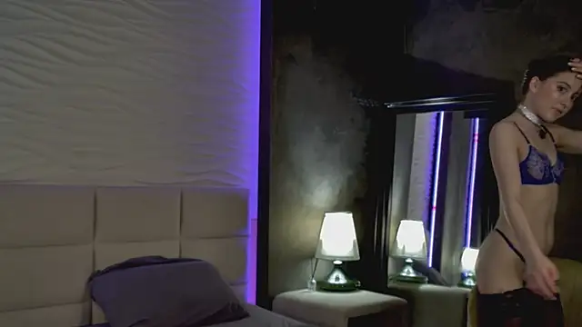 Snapshot of GwenAir chatting on April 9, 2026, 6:19 am GwenAir online show from April 9, 2026, 6:19 am