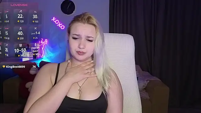 adrelaxina online show from April 7, 2026, 11:04 pm