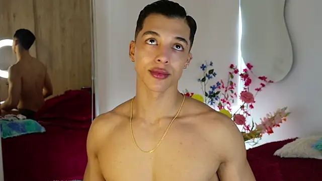 Troye Williams online show from May 5, 2026, 2:36 pm