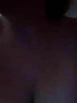 Snapshot of XEmoxkittyx chatting on February 7, 2026, 5:11 am XEmoxkittyx online show from February 7, 2026, 5:11 am