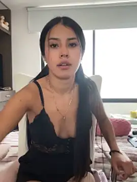 Victoria alson online show from April 16, 2026, 9:39 pm