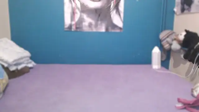 Snapshot of NADINNNE chatting on February 13, 2026, 9:49 am NADINNNE online show from February 13, 2026, 9:49 am