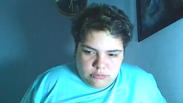 Hailey Curvy online show from November 30, 2025, 3:43 am