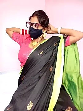 Mohini Josh069 online show from November 18, 2025, 11:15 pm