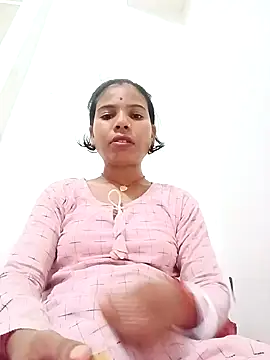 Rubi sarma online show from October 2, 2025, 1:18 pm