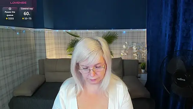 Hella Fabel online show from January 15, 2026, 1:10 am