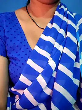 jaan-step online show from November 9, 2025, 4:22 am