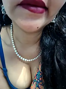 jaan-step online show from April 6, 2026, 3:04 am