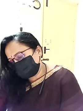 Ananya flower online show from November 27, 2025, 3:58 pm